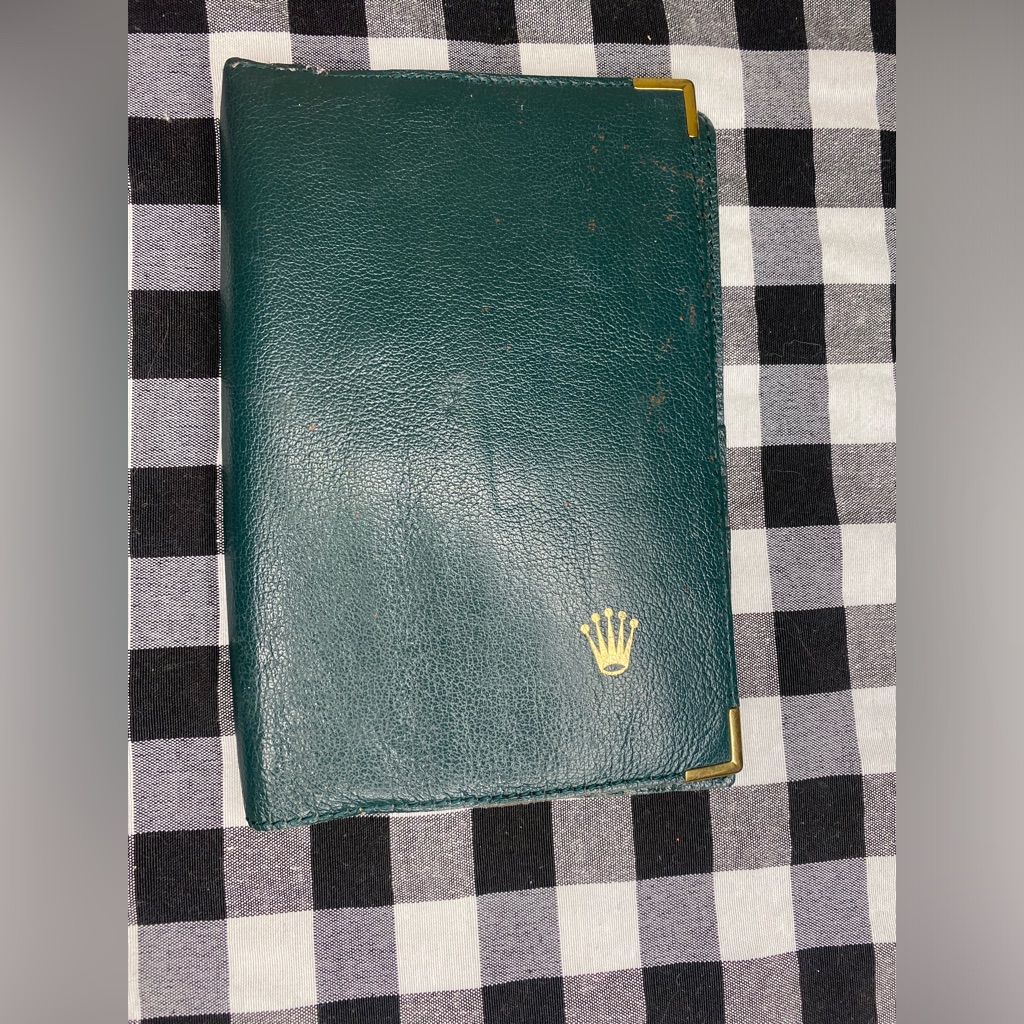 Authentic Vintage Rolex Green Leather Card Wallet With Gold Detail